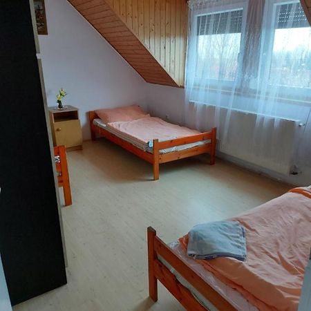 Kekturas-Tora Nyilo Badacsonyi Privat Berlemeny Hotel Badacsonytomaj Luaran gambar