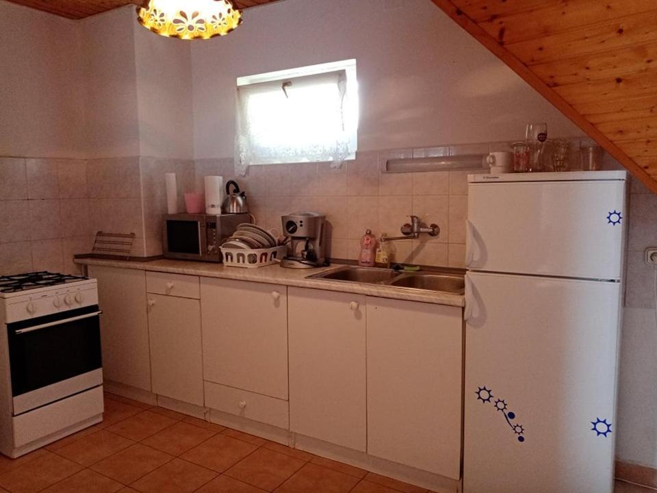 Kekturas-Tora Nyilo Badacsonyi Privat Berlemeny Hotel Badacsonytomaj Luaran gambar