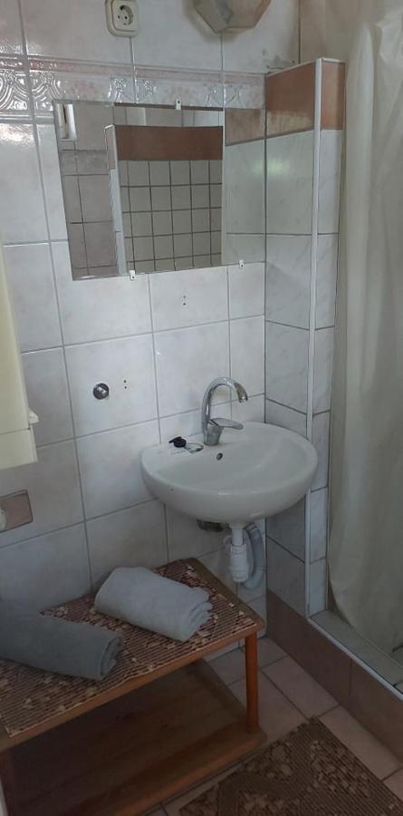 Kekturas-Tora Nyilo Badacsonyi Privat Berlemeny Hotel Badacsonytomaj Luaran gambar